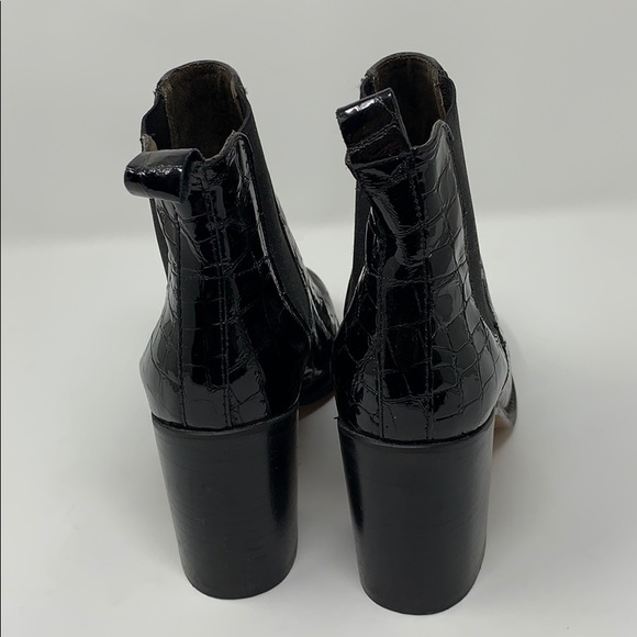 Guess Booties - Picture 4 of 7